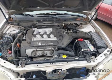 1998 Honda Accord Lx V6 z USA, uszkodzony, nr VIN 1HGCG1649WA026819